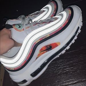 Airmax 97’ gentle worn